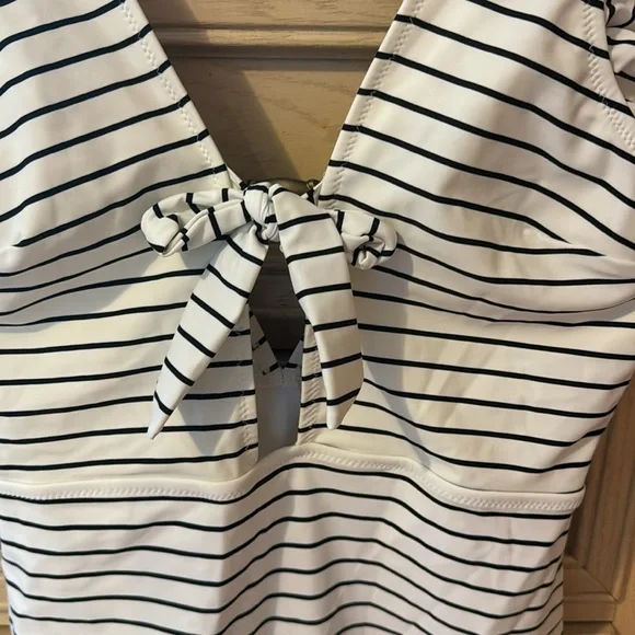 Cupshe White and Black Stripe Ruffle One Piece Swimsuit - Picture 6 of 15